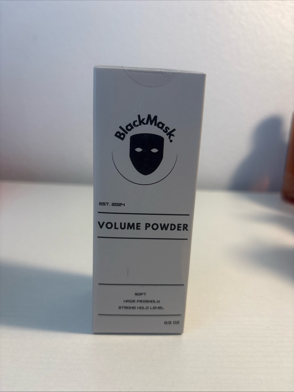 Black Mask Volume Powder For Men, Easy-to-Apply Styling Powder Dry Hair Look.
